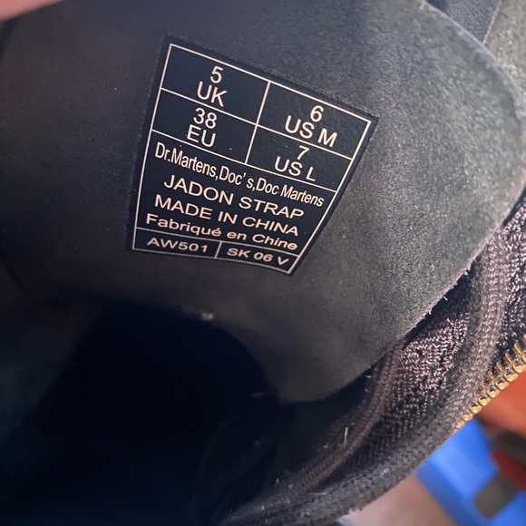Dr. Martens Jadon Strap Boot - Size 7 - Picture 8 of 8